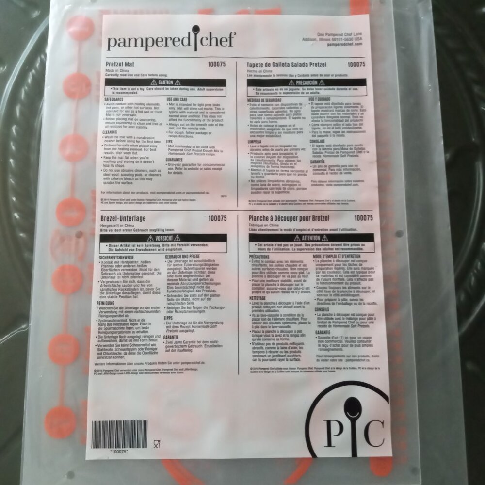 Pampered Chef Pretzel Mat 🥨